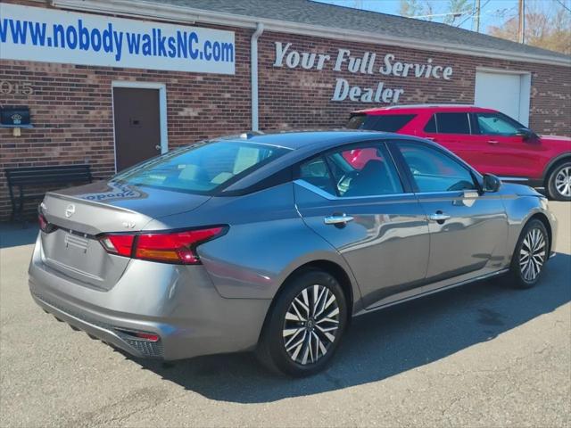 2024 Nissan Altima SV FWD
