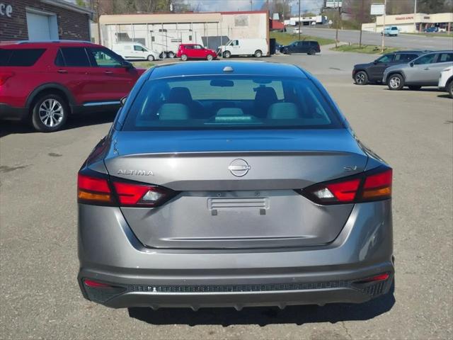 2024 Nissan Altima SV FWD