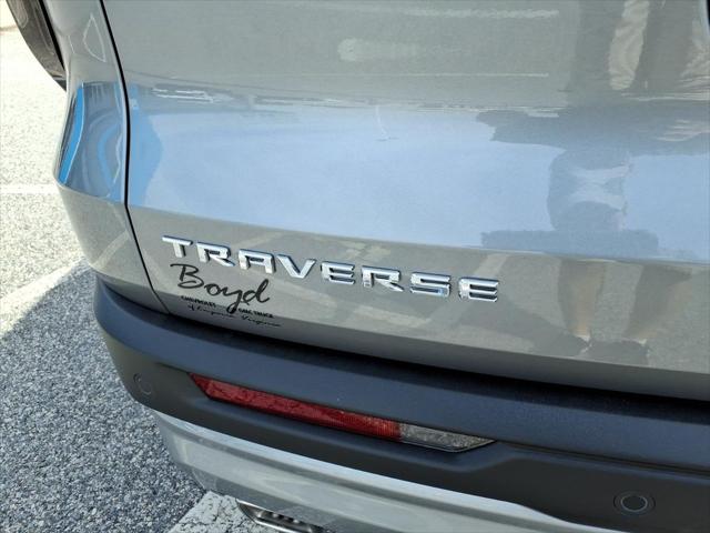 2026 Chevrolet Traverse FWD LT