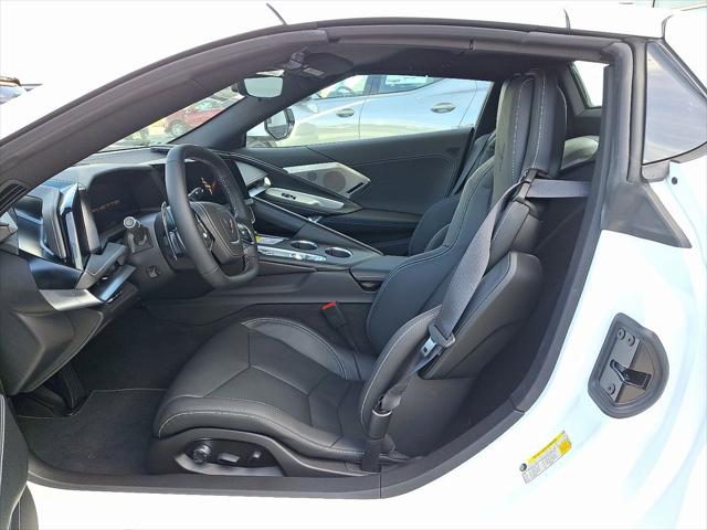 2026 Chevrolet Corvette Stingray Convertible, 2LT, RWD