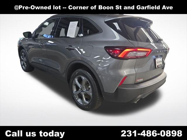 2025 Ford Escape ST-Line Select