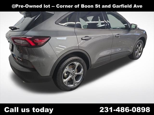 2025 Ford Escape ST-Line Select