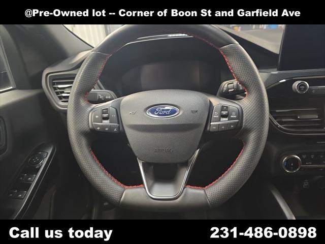 2025 Ford Escape ST-Line Select