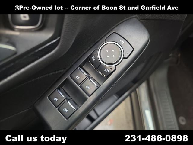 2025 Ford Escape ST-Line Select