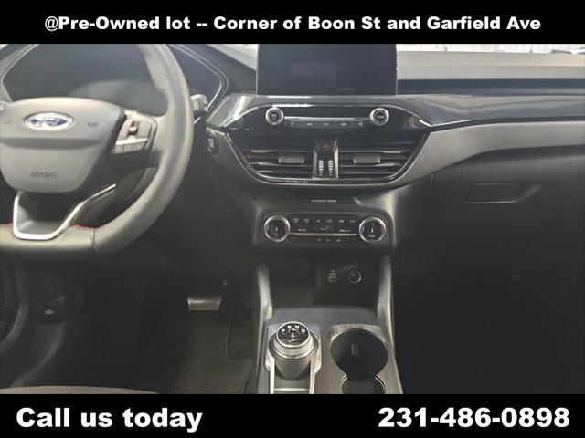 2025 Ford Escape ST-Line Select