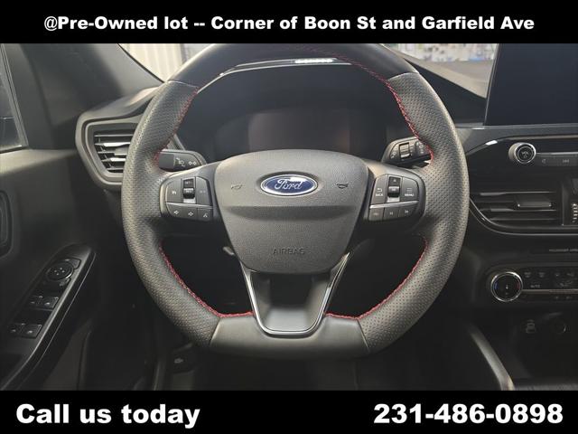 2025 Ford Escape ST-Line Select