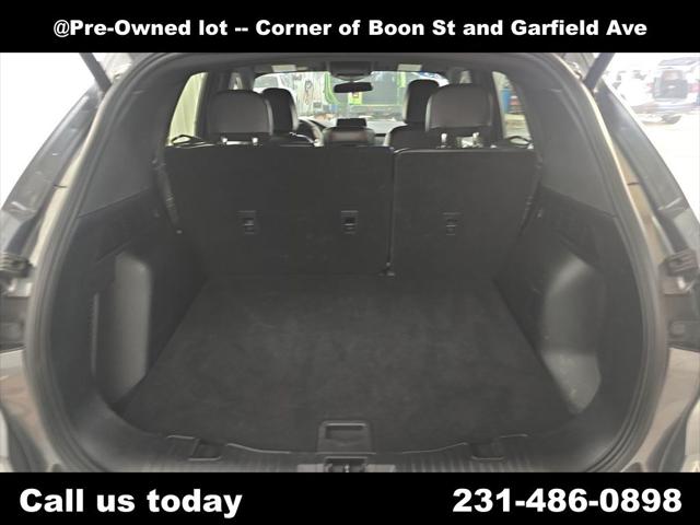 2025 Ford Escape ST-Line Select