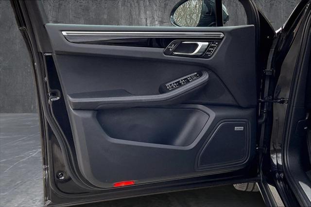 2023 Porsche Macan S