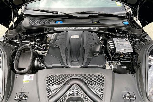 2023 Porsche Macan S