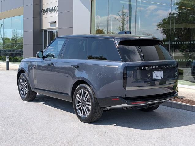 2026 Land Rover Range Rover P530 SE
