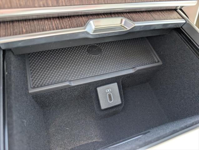 2026 Land Rover Range Rover P530 SE