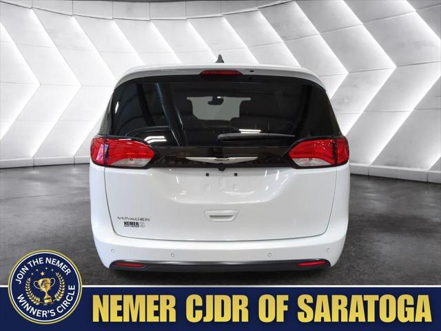 2026 Chrysler Voyager LX