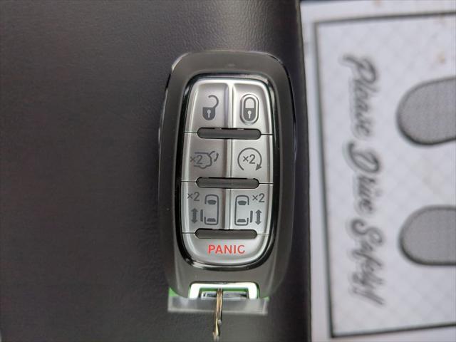2026 Chrysler Voyager LX