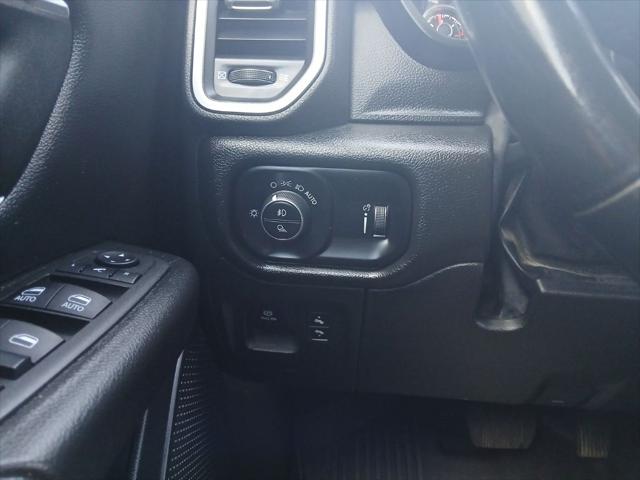 2022 Ram 1500 Lone Star Crew Cab 4x4 5'7" Box
