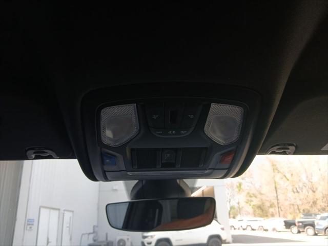 2022 Ram 1500 Lone Star Crew Cab 4x4 5'7" Box