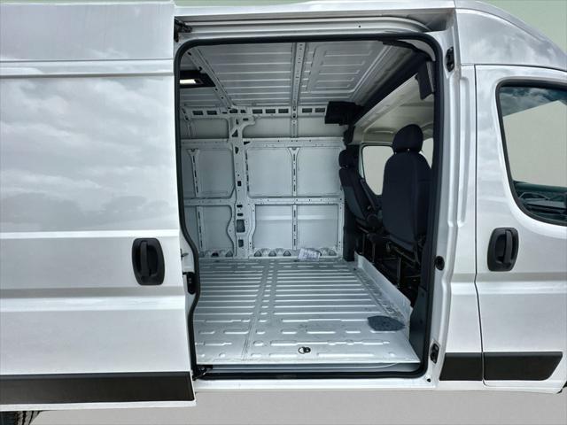 2026 Ram ProMaster Cargo Van Tradesman High Roof 159" WB w/Pass Seat