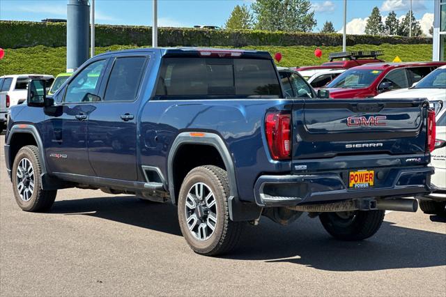 2022 GMC Sierra 2500HD 4WD Crew Cab Standard Bed AT4
