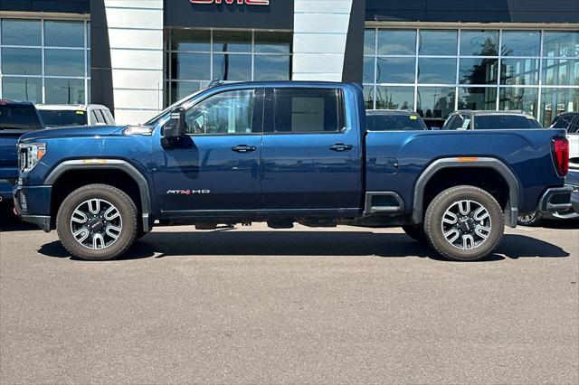 2022 GMC Sierra 2500HD 4WD Crew Cab Standard Bed AT4