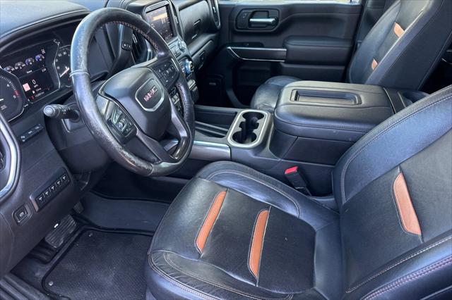 2022 GMC Sierra 2500HD 4WD Crew Cab Standard Bed AT4