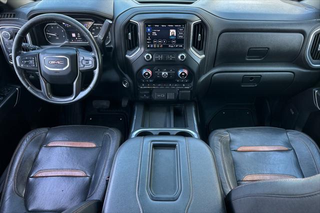 2022 GMC Sierra 2500HD 4WD Crew Cab Standard Bed AT4