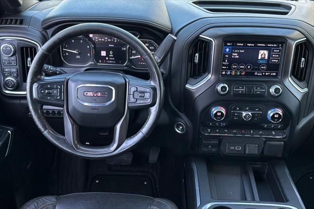 2022 GMC Sierra 2500HD 4WD Crew Cab Standard Bed AT4