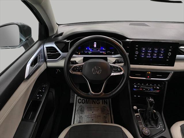 2025 Volkswagen Taos 1.5T SE