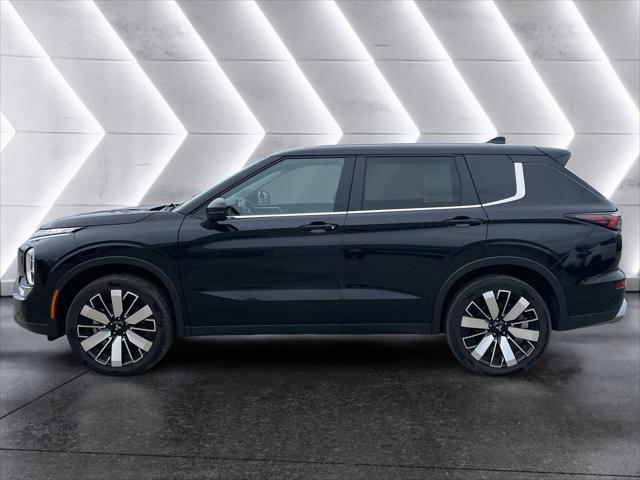 2025 Mitsubishi Outlander Unknown