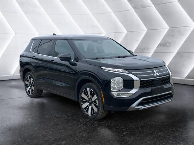 2025 Mitsubishi Outlander Unknown