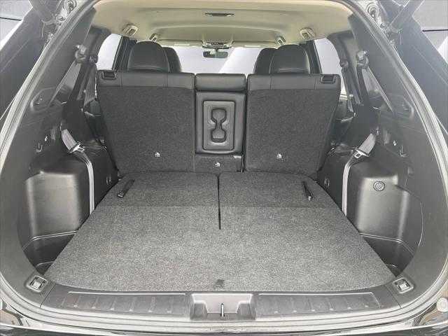 2025 Mitsubishi Outlander Unknown