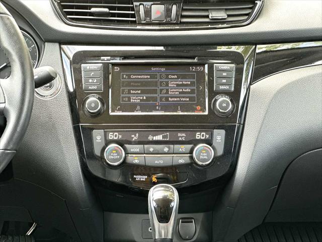 2022 Nissan Rogue Sport SV AWD Xtronic CVT