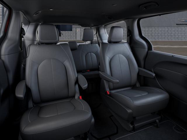 2026 Chrysler Pacifica Select AWD