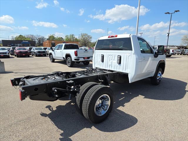 2026 GMC Sierra 3500HD SLE