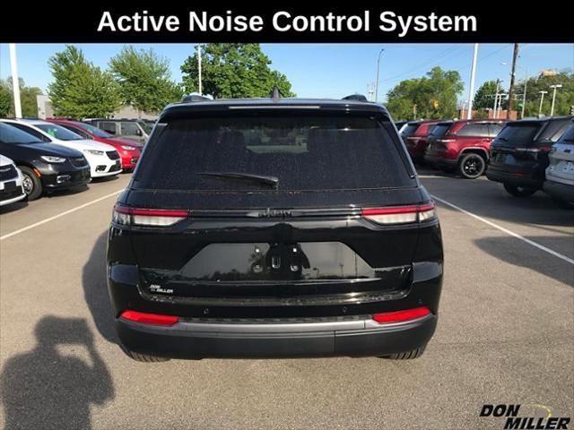 2026 Jeep Grand Cherokee Altitude 4x4