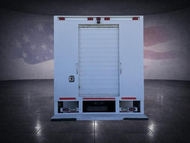 2013 Ford E-450 Cutaway Base