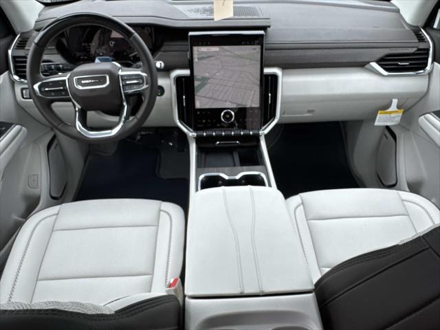 2026 GMC Acadia Denali FWD