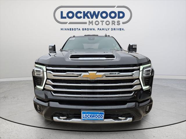 2026 Chevrolet Silverado 3500HD Crew Cab, Standard Bed, High Country, 4WD