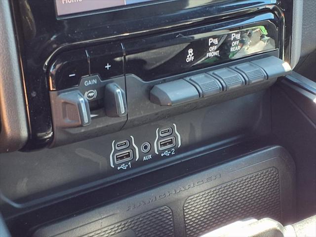 2025 Ram 1500 Laramie Crew Cab 4x4 5'7" Box