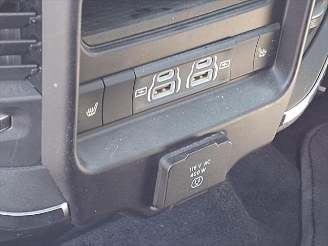 2025 Ram 1500 Laramie Crew Cab 4x4 5'7" Box