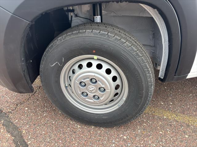 2026 Ram ProMaster Cargo Van Tradesman Low Roof 136" WB w/Pass Seat