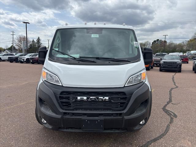 2026 Ram ProMaster Cargo Van Tradesman Low Roof 136" WB w/Pass Seat