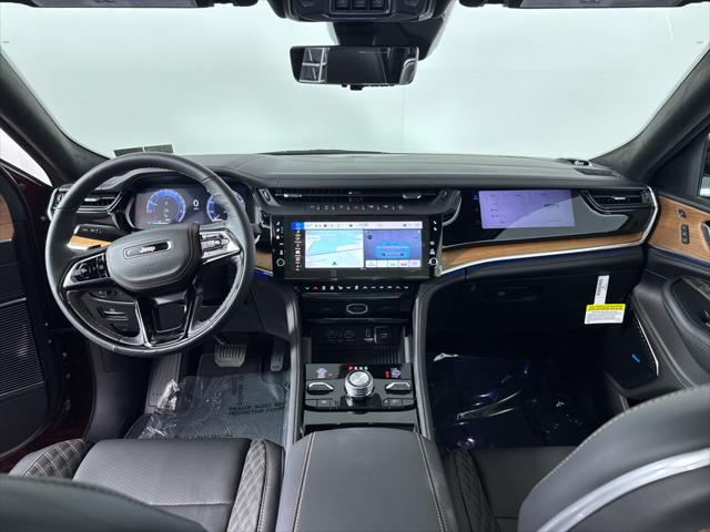 2026 Jeep Grand Cherokee L Summit 4x4