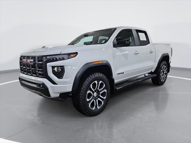 2023 GMC Canyon 4WD Crew Cab Short Box AT4
