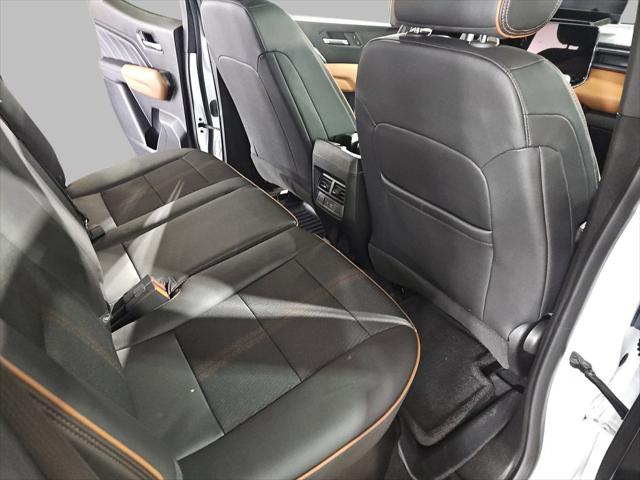 2023 GMC Canyon 4WD Crew Cab Short Box AT4