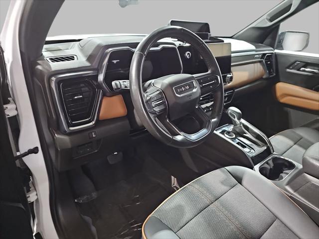 2023 GMC Canyon 4WD Crew Cab Short Box AT4