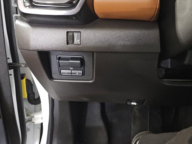 2023 GMC Canyon 4WD Crew Cab Short Box AT4