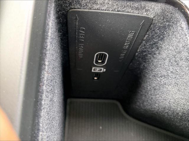 2026 Volvo XC60 Plug-In Hybrid Ultra, T8 AWD Electric/Gasoline, Dark