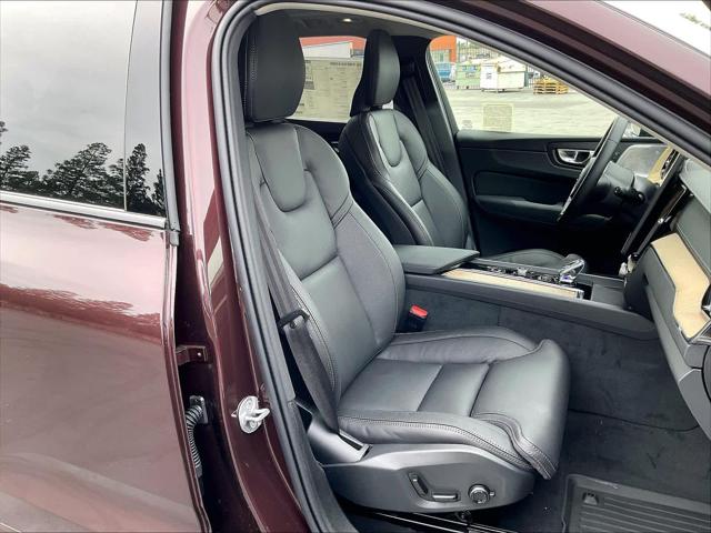 2026 Volvo XC60 Plug-In Hybrid Ultra, T8 AWD Electric/Gasoline, Dark