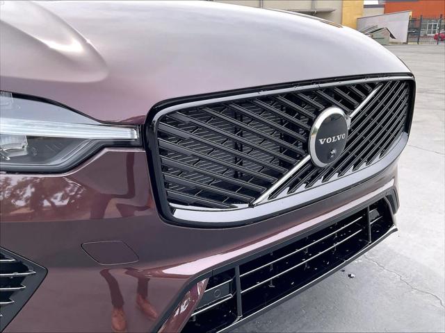 2026 Volvo XC60 Plug-In Hybrid Ultra, T8 AWD Electric/Gasoline, Dark