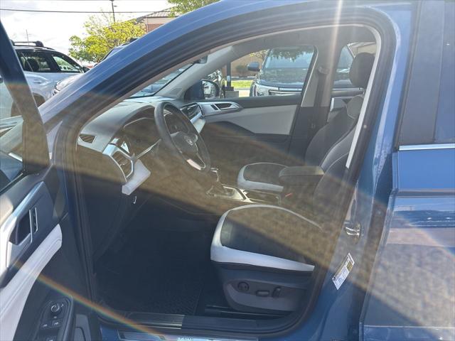 2026 Volkswagen Taos SE