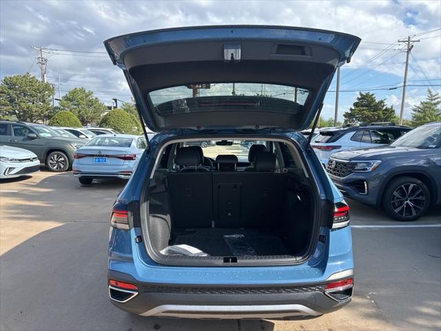 2026 Volkswagen Taos SE